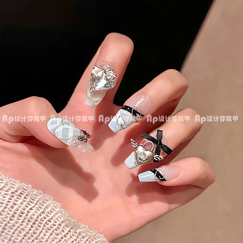 귀여운 어린애 같은 재미있는 3D 리락쿠마 글리터 아몬 - Nail Art Strawberry 리뷰 및 가격