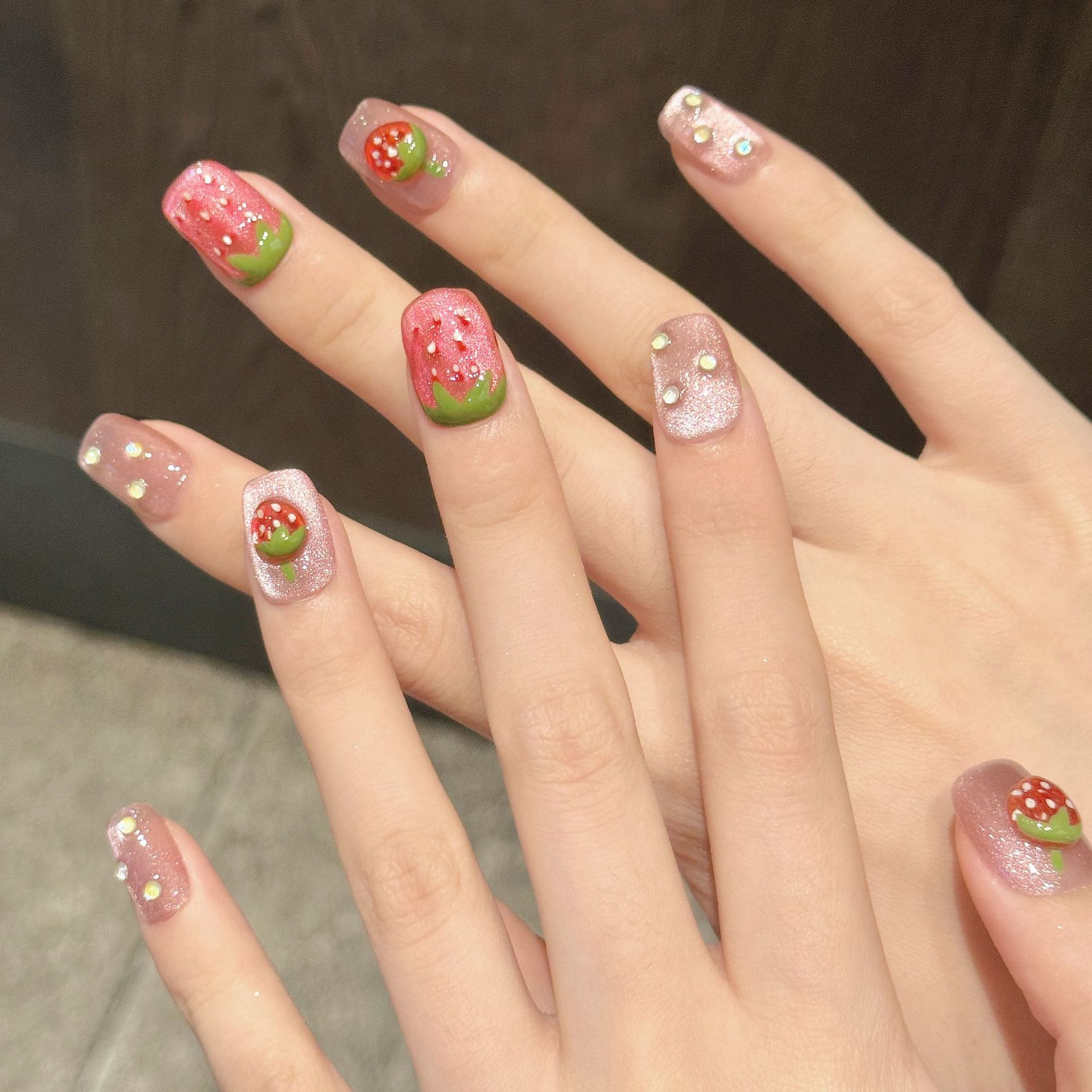 10개 수제 프레스온 네일 3D 딸기 장식 가짜 네일  - Nail Art Strawberry 리뷰 및 가격
